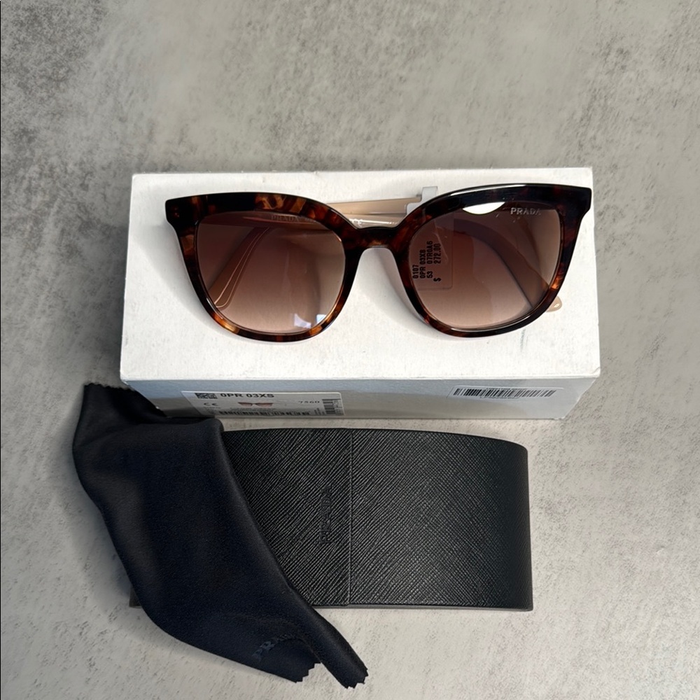 Prada Caramel Tortoise Sunglasses with Oversized Cat-Eye Frame & Gradient Lenses